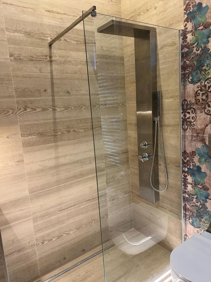 Le Dimore Del Gufo - Royal Suite Venosa Bagian luar foto