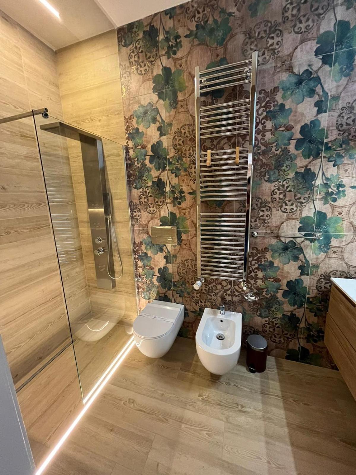 Le Dimore Del Gufo - Royal Suite Venosa Bagian luar foto